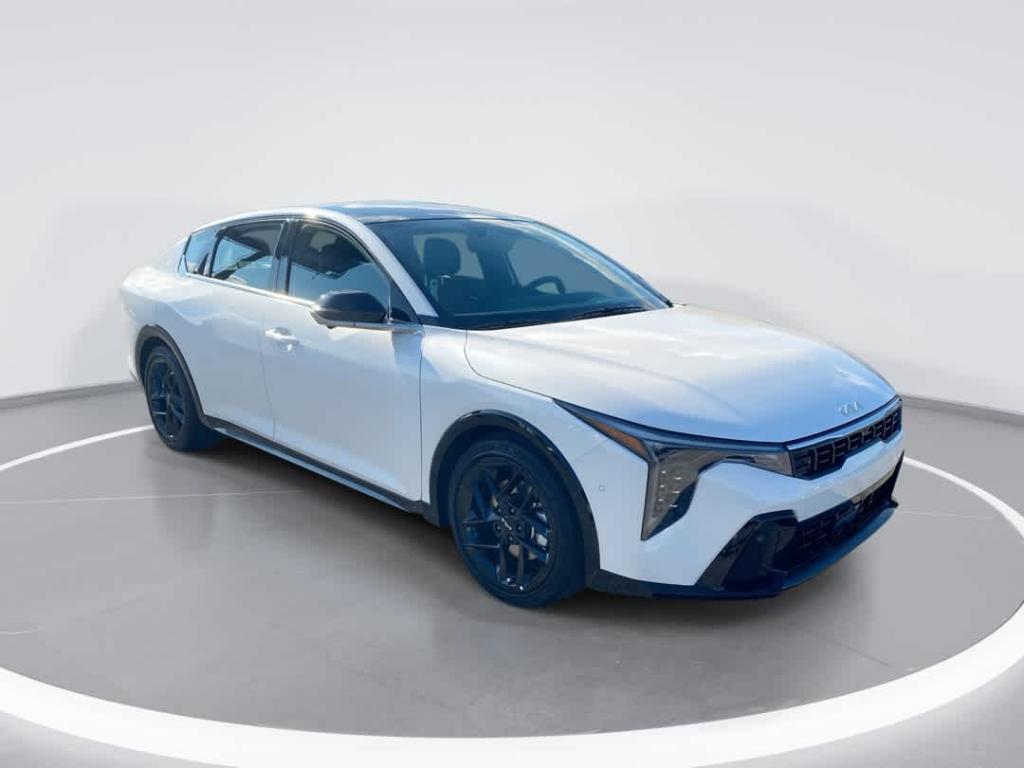 new 2025 Kia K4 car, priced at $31,311