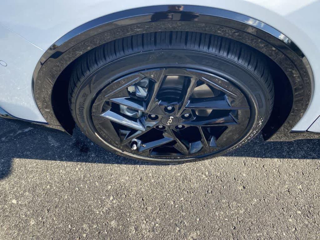 new 2025 Kia K4 car, priced at $31,544