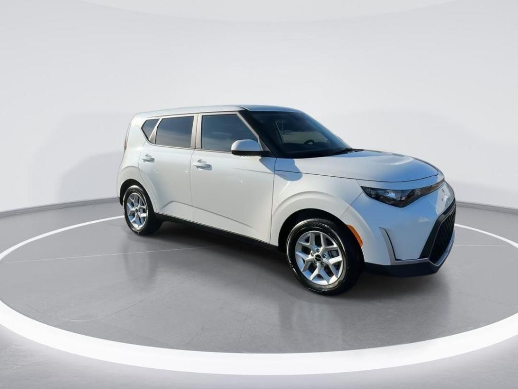 new 2025 Kia Soul car, priced at $21,970
