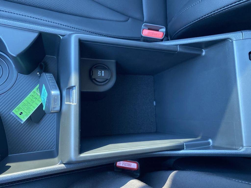 new 2026 Kia Sportage Hybrid car, priced at $34,570