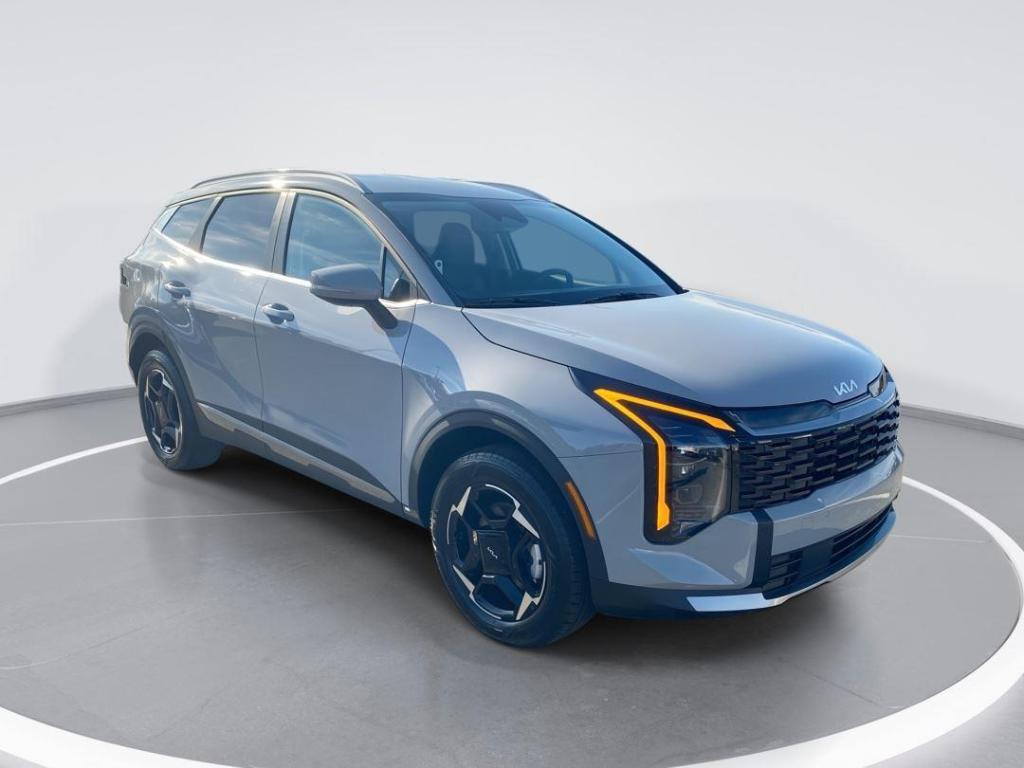new 2026 Kia Sportage Hybrid car, priced at $34,570