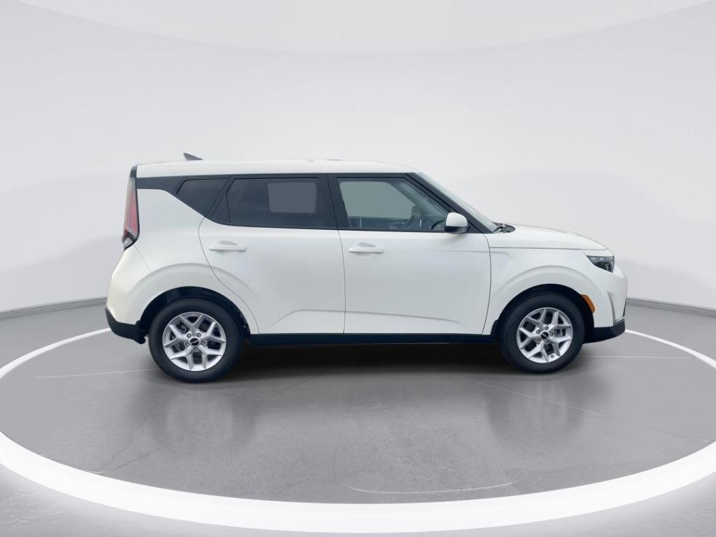 new 2025 Kia Soul car, priced at $22,175