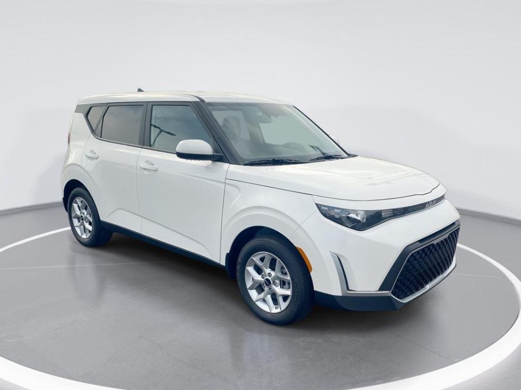 new 2025 Kia Soul car, priced at $22,175