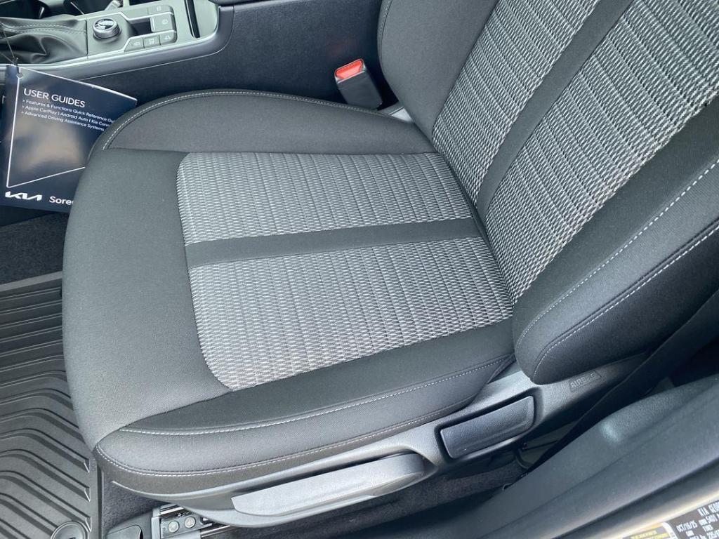 new 2026 Kia Sorento car, priced at $31,465