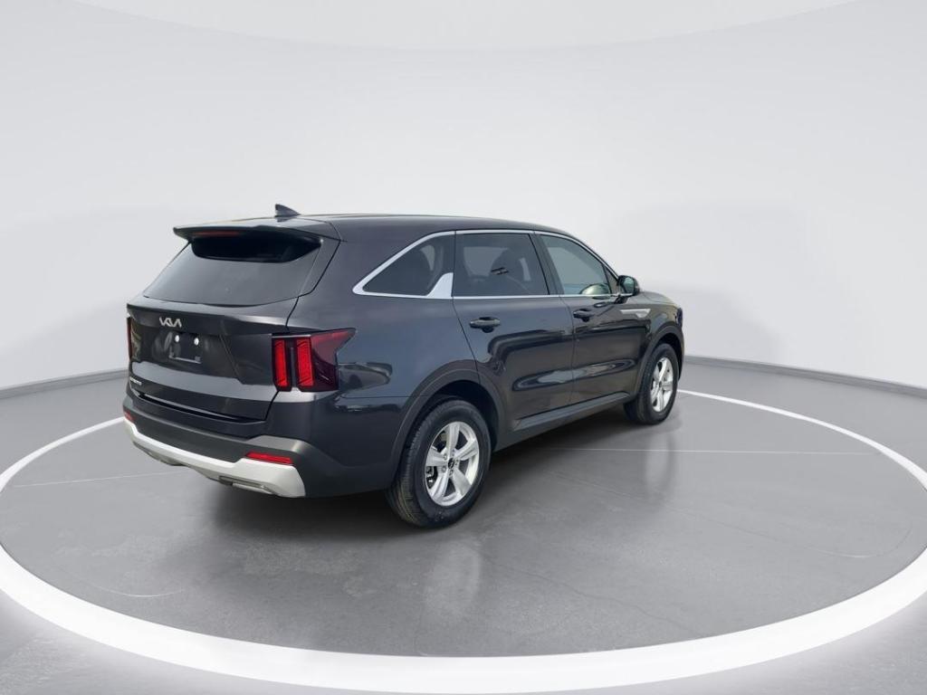 new 2026 Kia Sorento car, priced at $31,465