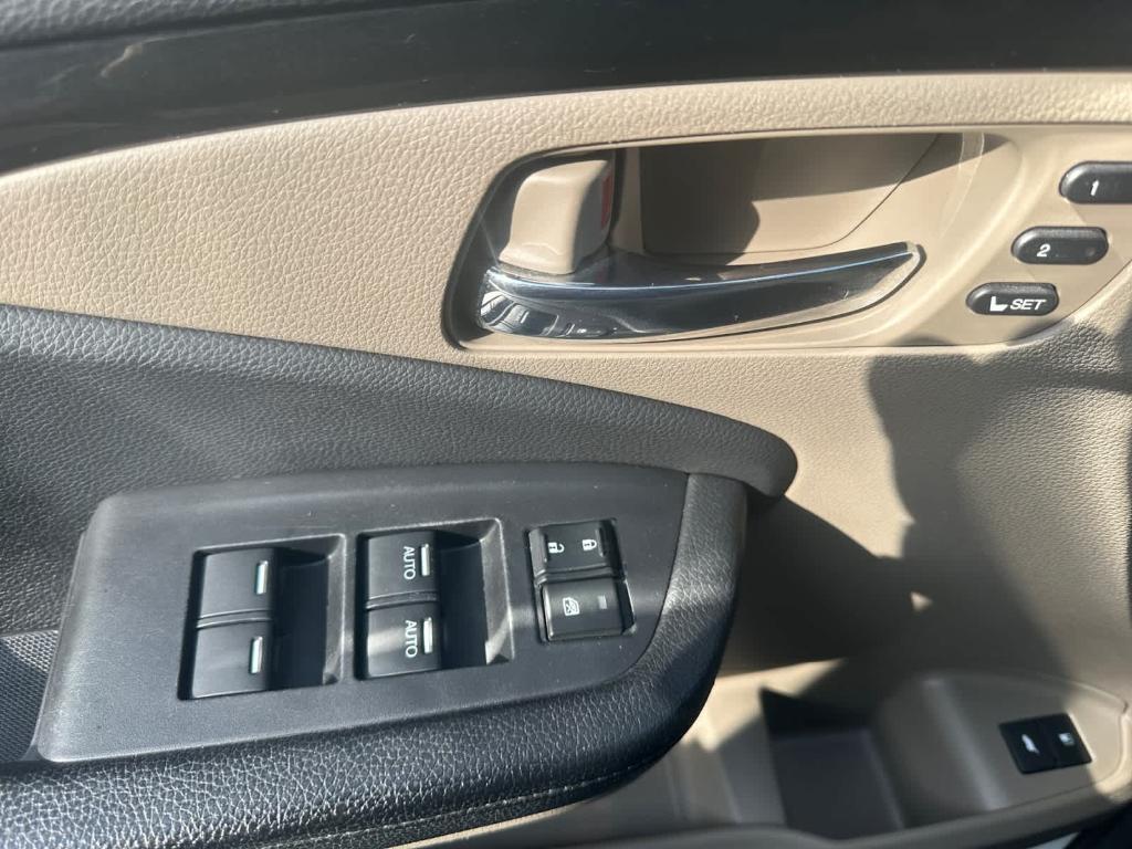 used 2017 Honda Pilot car, priced at $13,798