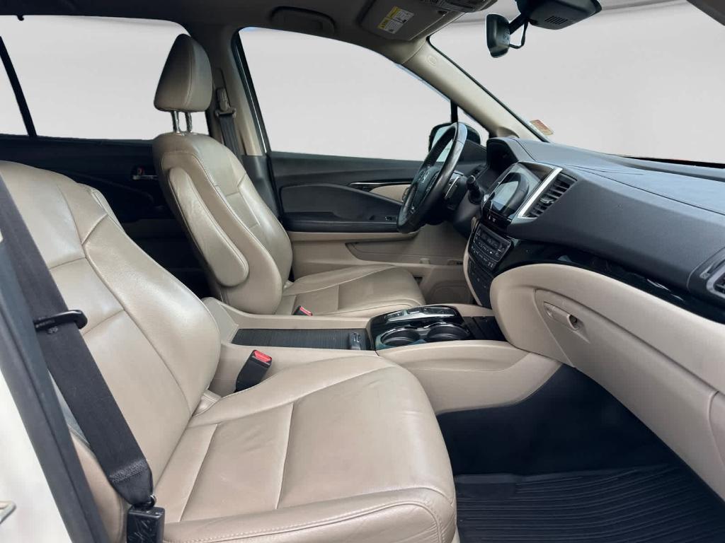 used 2017 Honda Pilot car, priced at $13,798