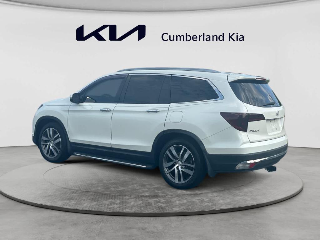 used 2017 Honda Pilot car, priced at $13,798