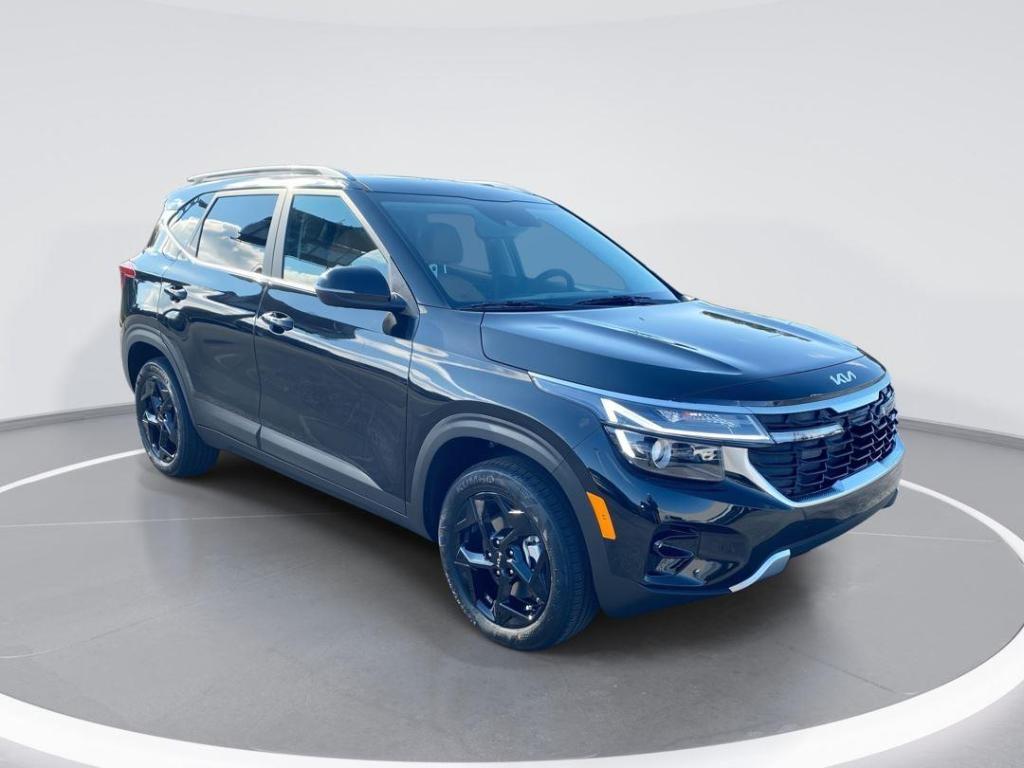 new 2026 Kia Seltos car, priced at $30,965