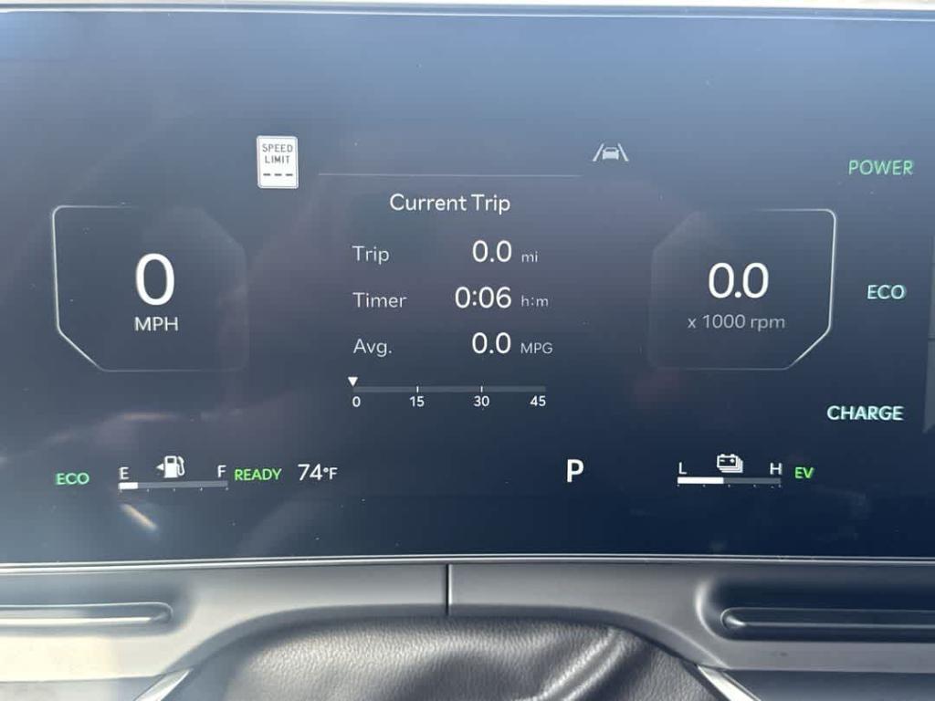 new 2026 Kia Carnival Hybrid car, priced at $52,035