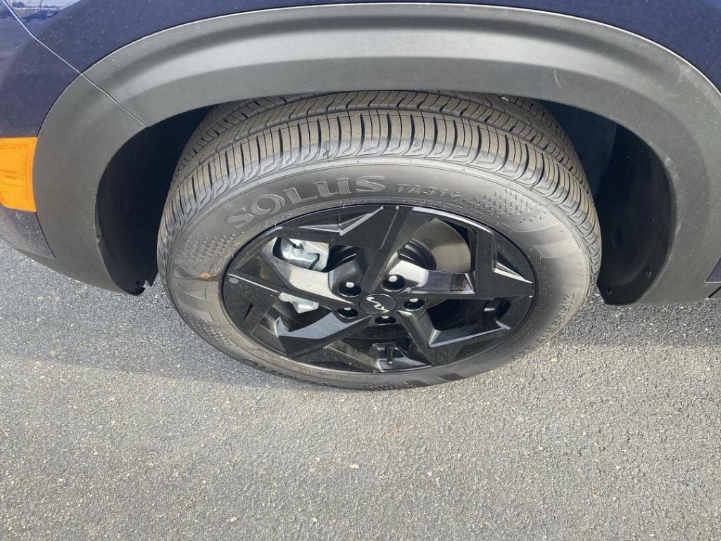 new 2026 Kia Seltos car, priced at $30,220