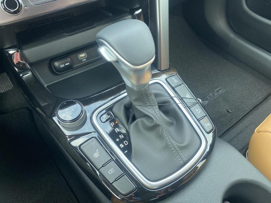 new 2026 Kia Seltos car, priced at $30,220