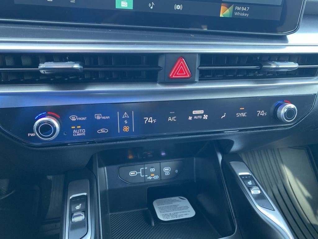 new 2026 Kia Sorento car, priced at $38,535