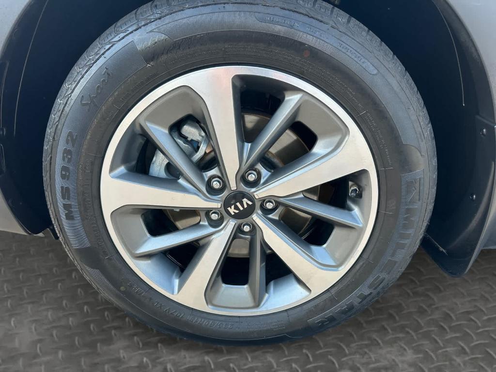 used 2019 Kia Sorento car, priced at $16,018