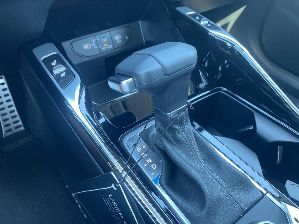 new 2026 Kia Sorento car, priced at $40,257