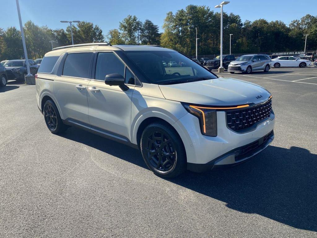 new 2026 Kia Carnival Hybrid car, priced at $49,960