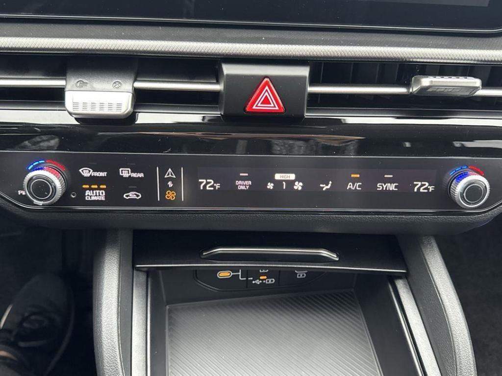 new 2026 Kia Sportage Hybrid car