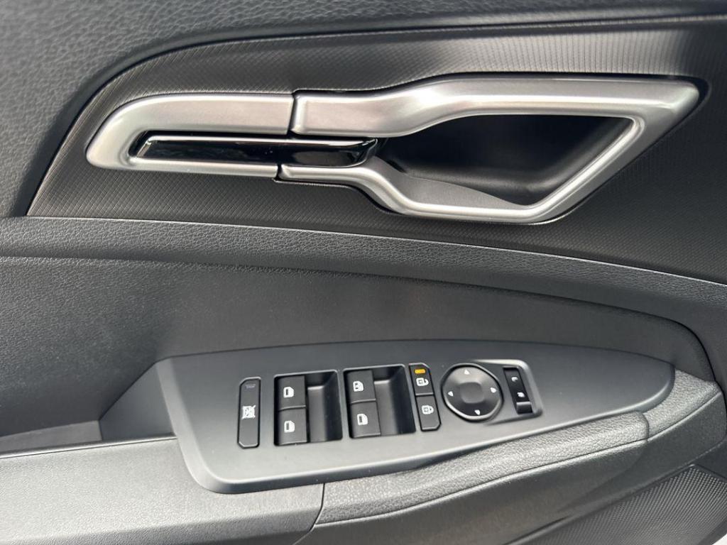 new 2026 Kia Sportage Hybrid car