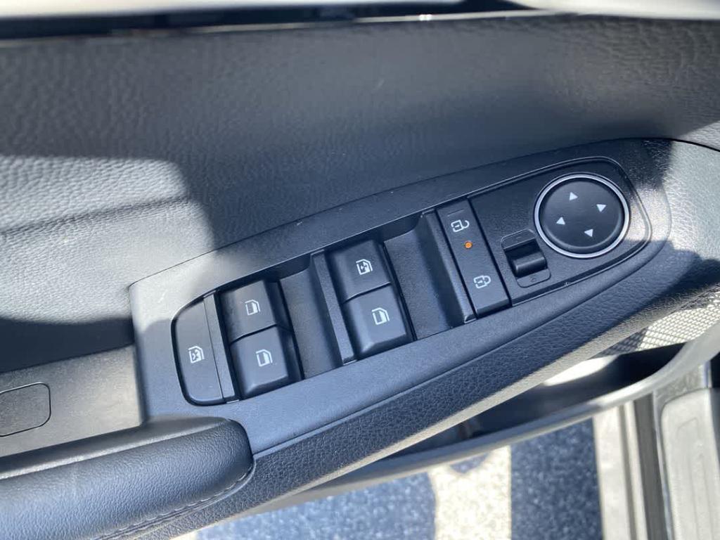 used 2026 Kia Seltos car, priced at $27,132