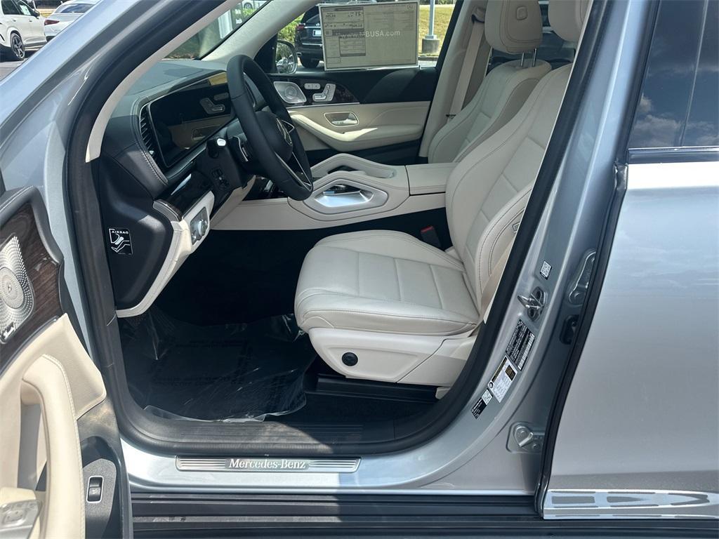 new 2026 Mercedes-Benz GLE 450 car, priced at $83,105