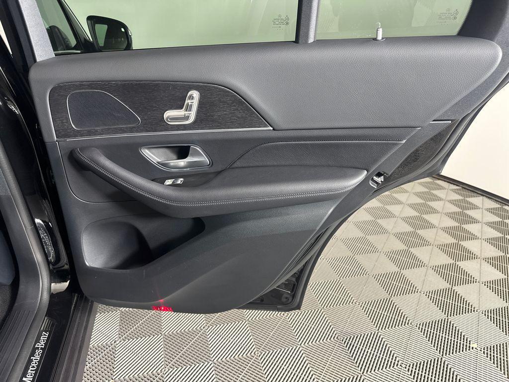 used 2026 Mercedes-Benz GLE 350 car, priced at $61,097
