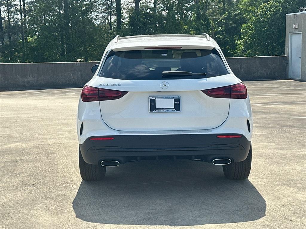 new 2025 Mercedes-Benz GLA 250 car, priced at $57,090