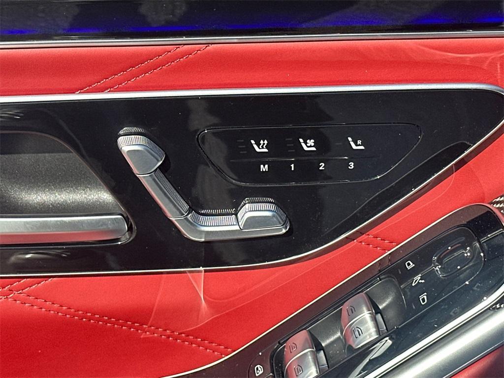 new 2025 Mercedes-Benz AMG S 63 E car, priced at $205,080