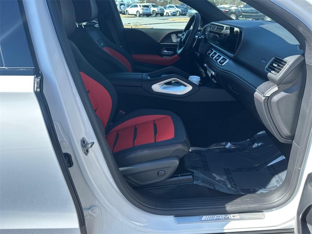 new 2026 Mercedes-Benz AMG GLE 53 car, priced at $102,075