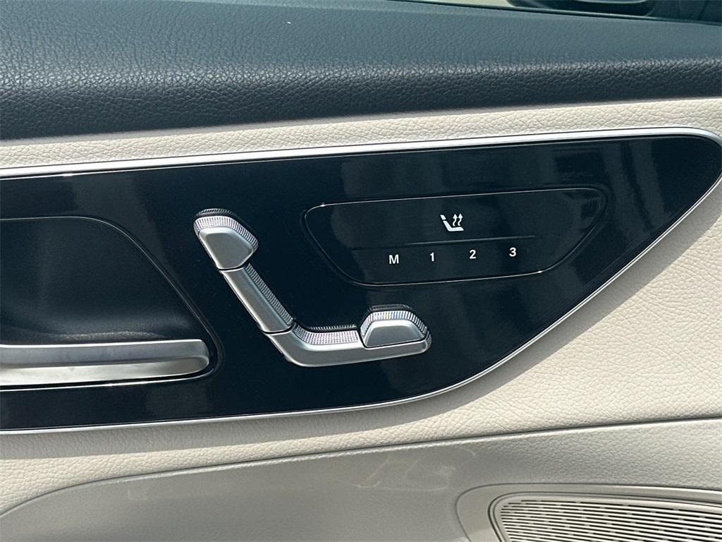 new 2026 Mercedes-Benz GLC 300 car, priced at $54,770