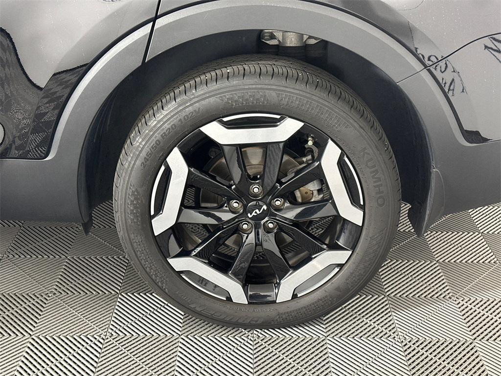 used 2024 Kia Telluride car, priced at $31,944