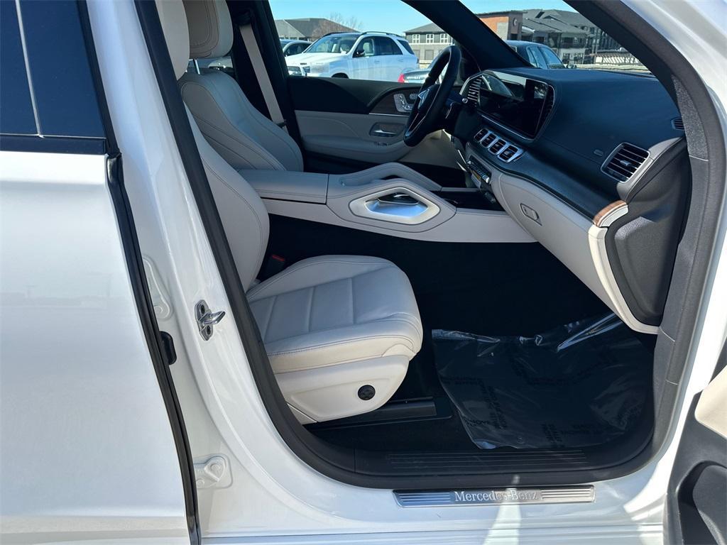 new 2026 Mercedes-Benz GLE 350 car, priced at $75,465