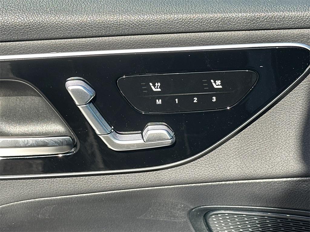 new 2026 Mercedes-Benz GLC 300 car, priced at $55,265