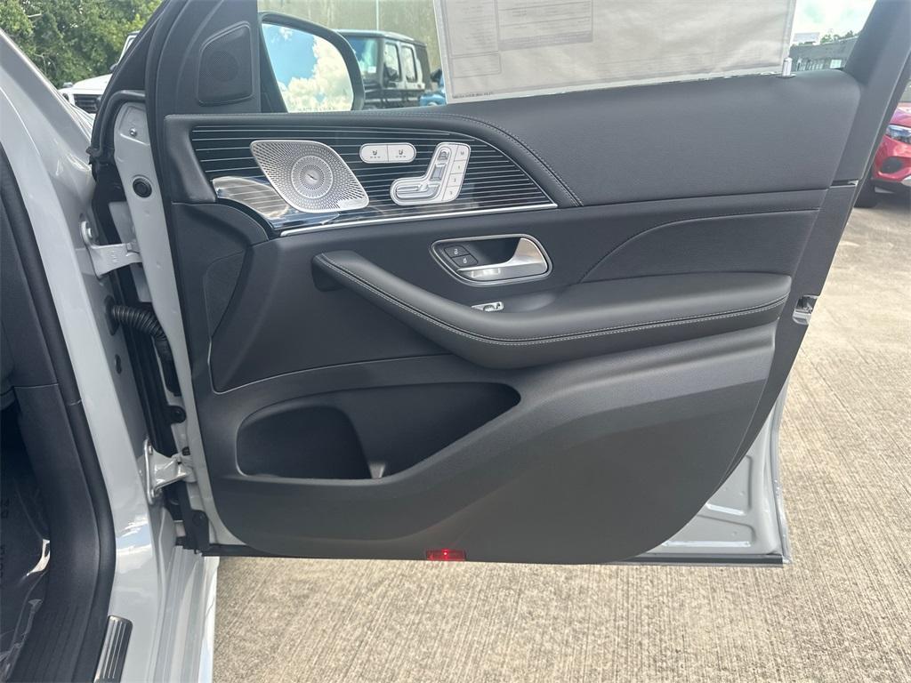 new 2025 Mercedes-Benz AMG GLE 53 car, priced at $100,850