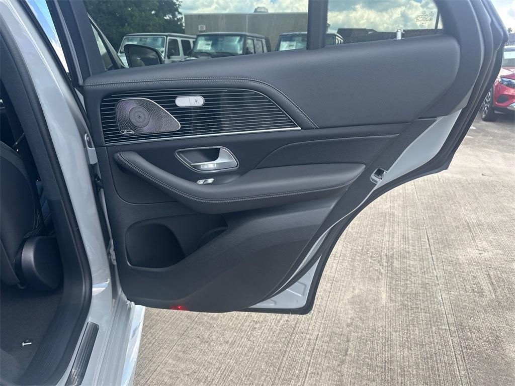 new 2025 Mercedes-Benz AMG GLE 53 car, priced at $100,850