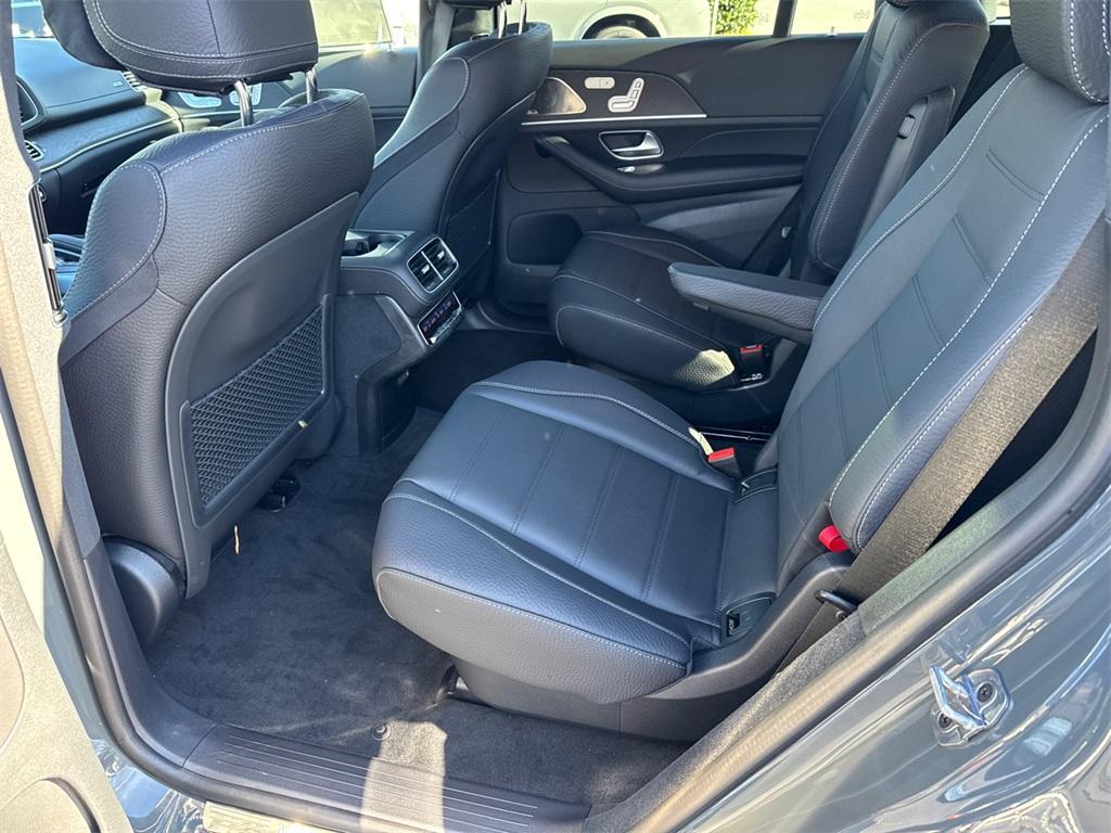 new 2026 Mercedes-Benz GLS 450 car, priced at $97,100
