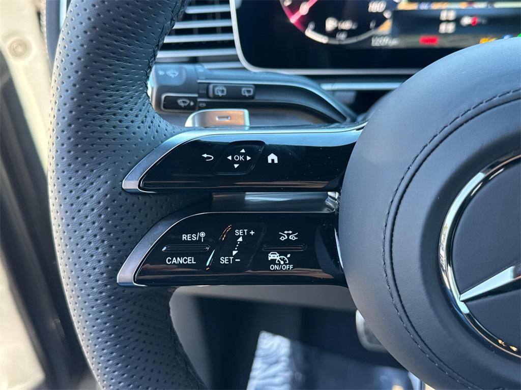 new 2026 Mercedes-Benz GLS 450 car, priced at $97,100