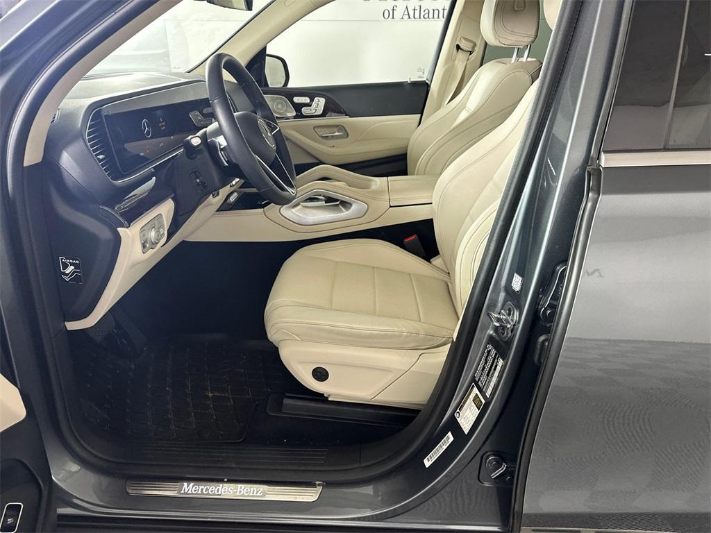 used 2025 Mercedes-Benz GLE 350 car, priced at $71,725