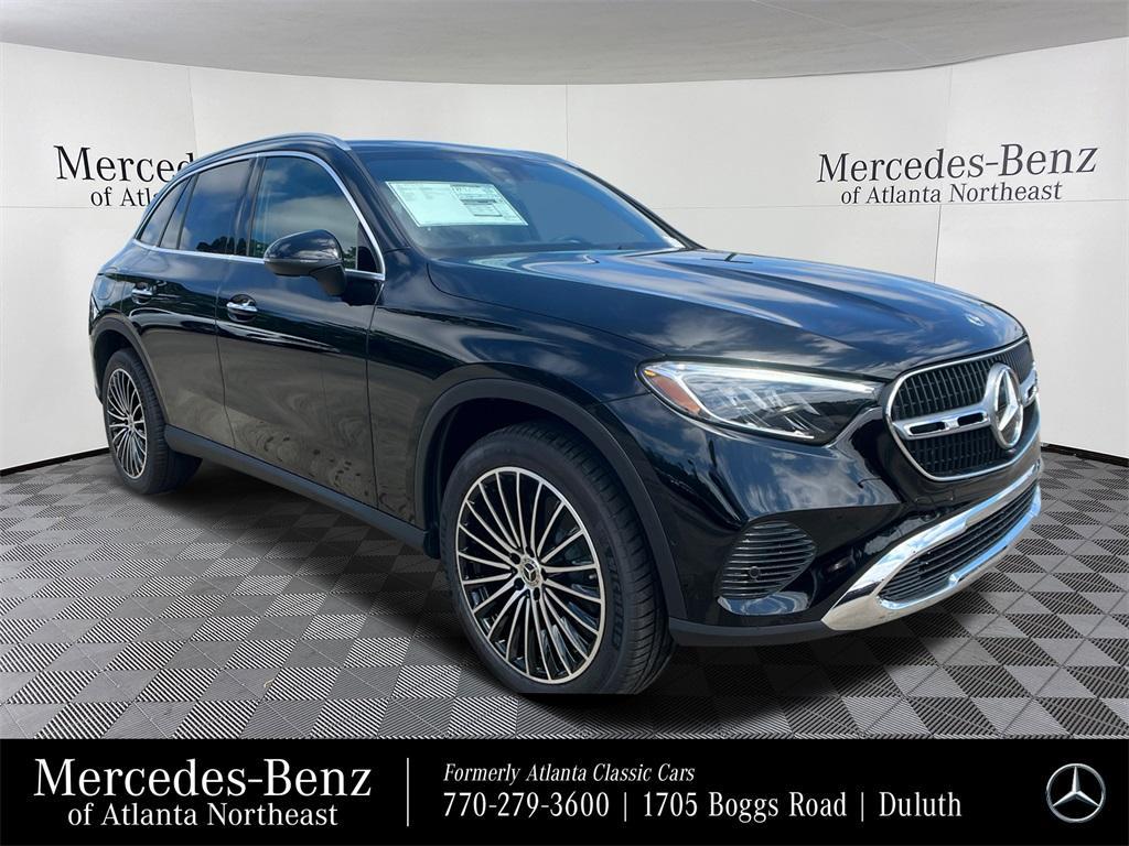 new 2025 Mercedes-Benz GLC 300 car, priced at $54,735