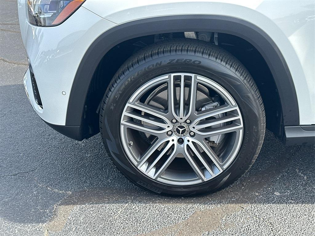 used 2025 Mercedes-Benz GLS 450 car, priced at $84,411