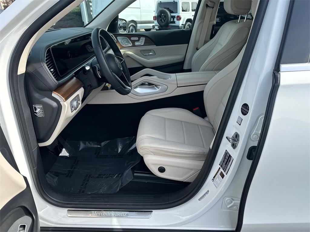 used 2025 Mercedes-Benz GLS 450 car, priced at $84,411