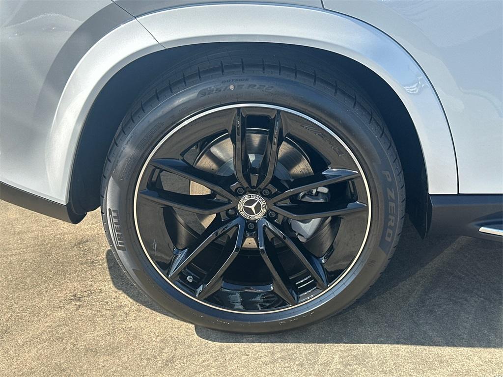 new 2026 Mercedes-Benz GLE 580 car, priced at $103,540