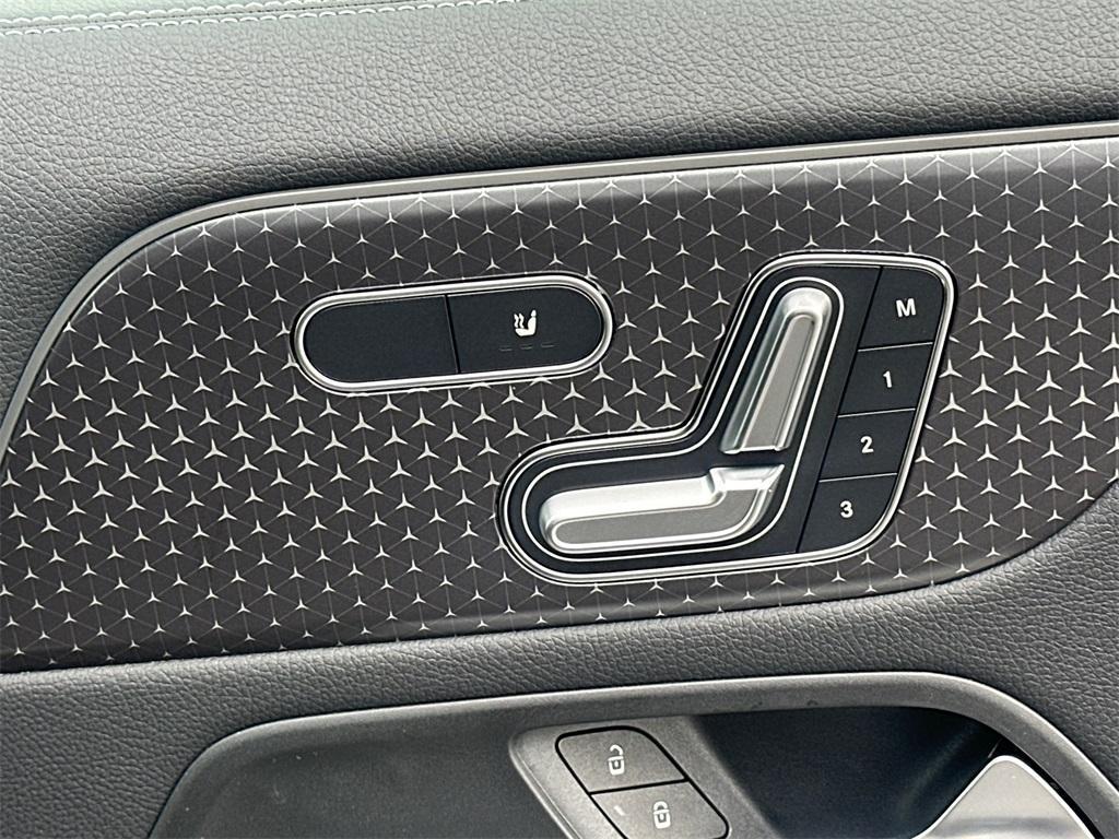 new 2026 Mercedes-Benz GLA 250 car, priced at $50,045