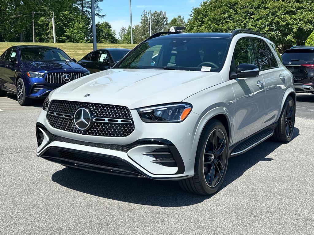 new 2026 Mercedes-Benz GLE 450 car, priced at $89,345
