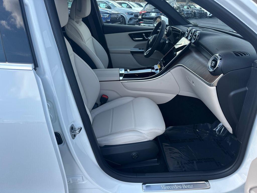 new 2026 Mercedes-Benz GLC 300 car, priced at $60,590