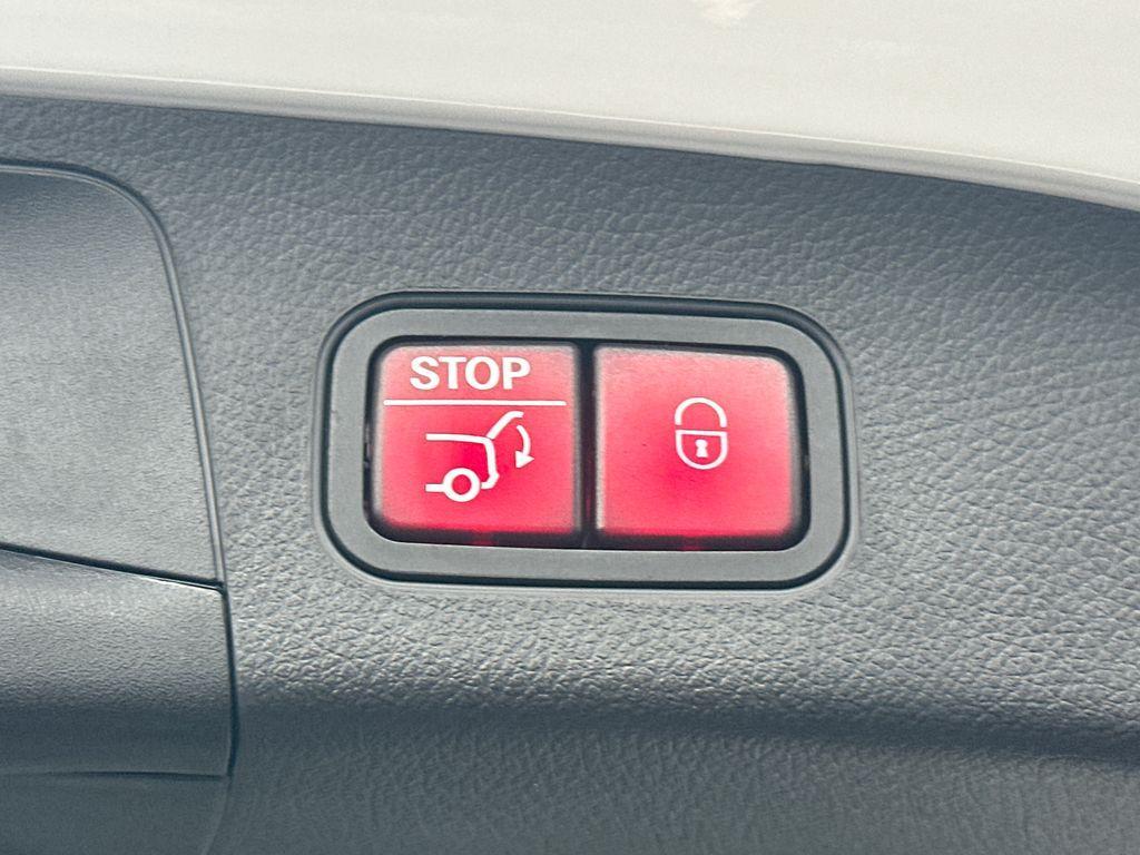 new 2026 Mercedes-Benz GLA 250 car, priced at $44,935