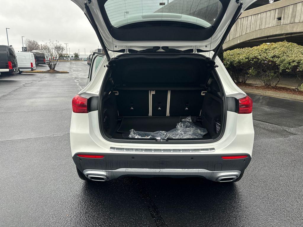 new 2026 Mercedes-Benz GLA 250 car, priced at $44,935