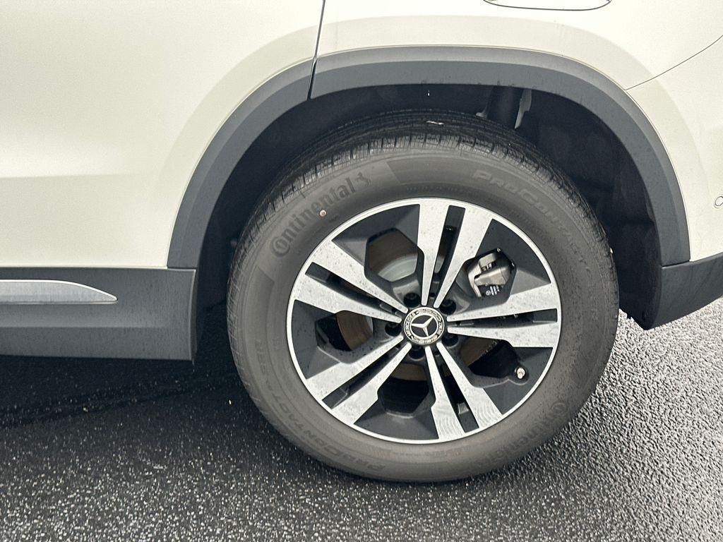 new 2026 Mercedes-Benz GLA 250 car, priced at $44,935