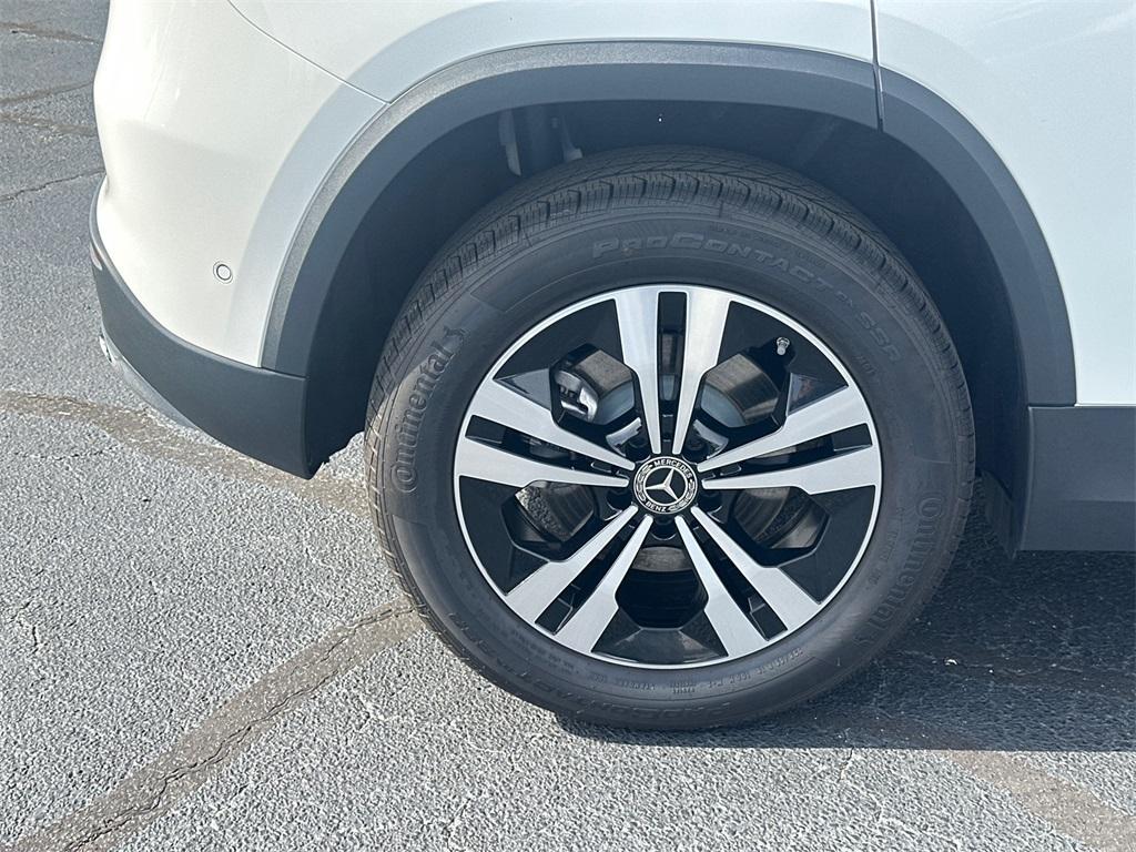 used 2026 Mercedes-Benz GLA 250 car, priced at $43,808