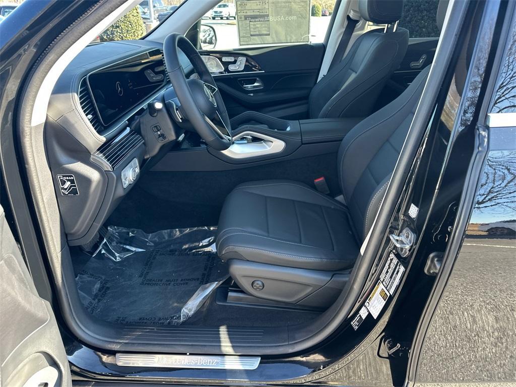 new 2026 Mercedes-Benz GLS 450 car, priced at $94,770