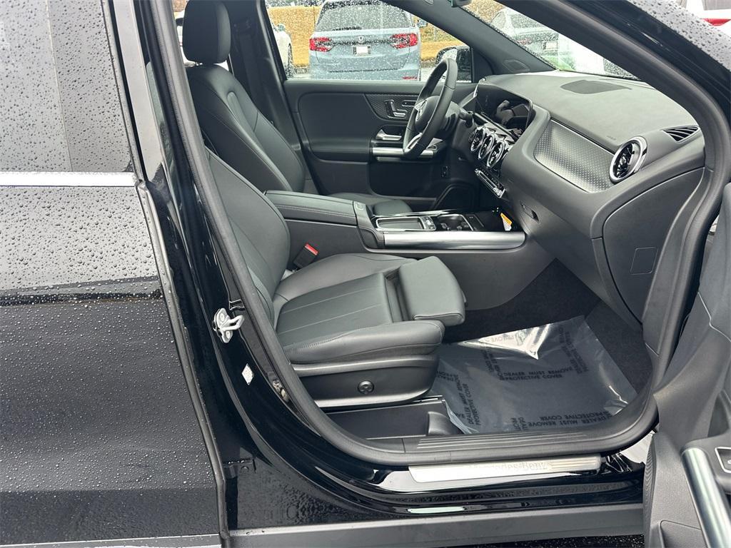 used 2026 Mercedes-Benz GLA 250 car, priced at $43,158